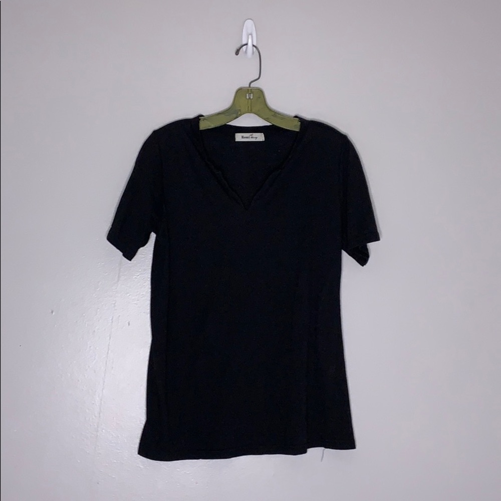 Romi Story Black V Neck short sleeve T Shirt Small